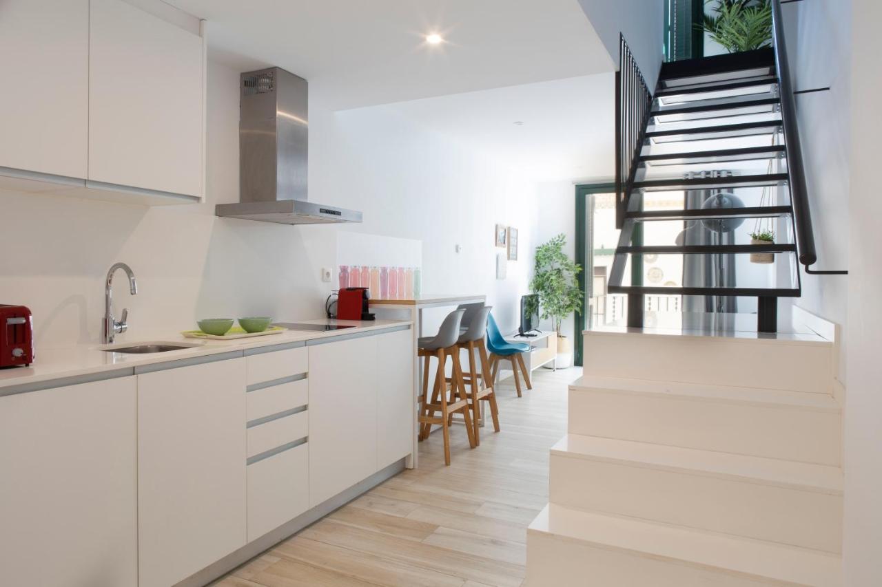 Urban Suites Sitges Apartments Екстер'єр фото
