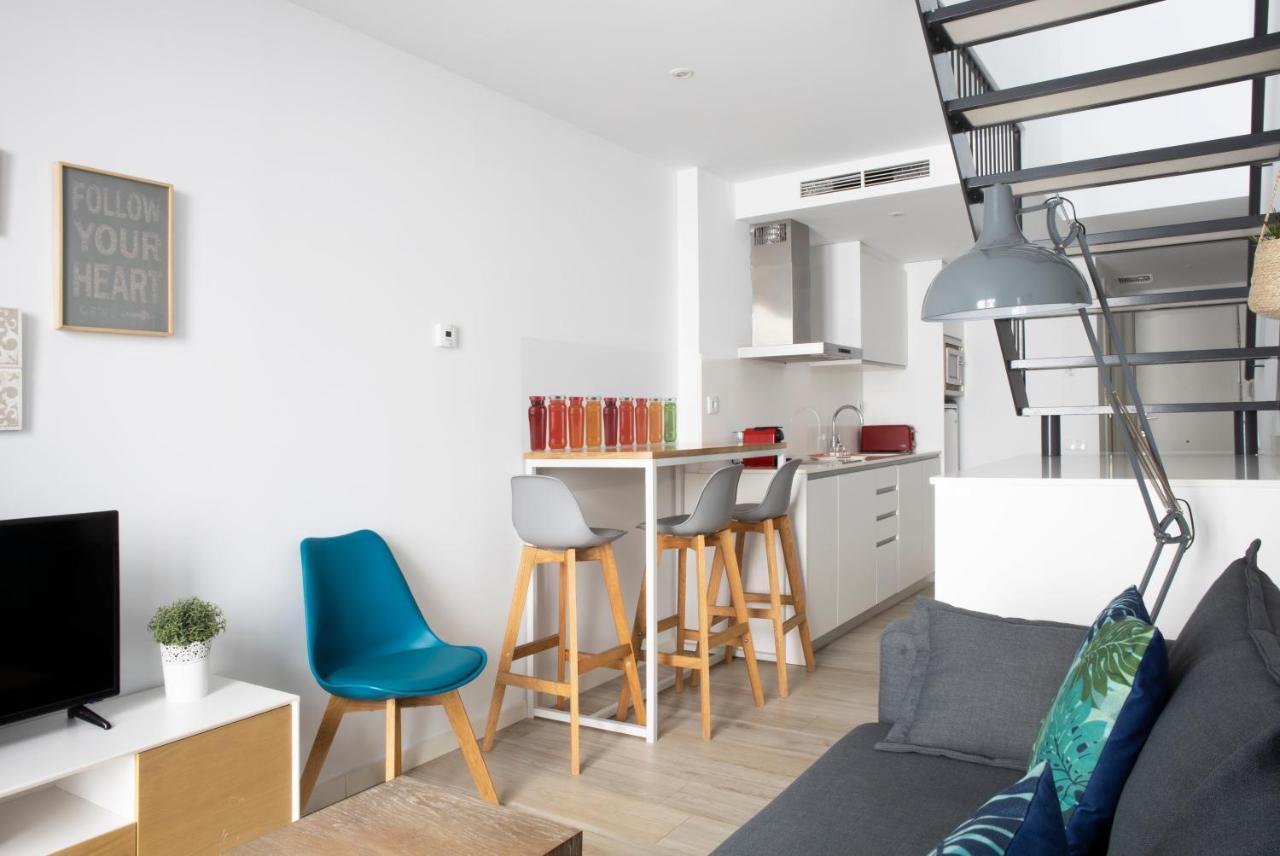 Urban Suites Sitges Apartments Екстер'єр фото