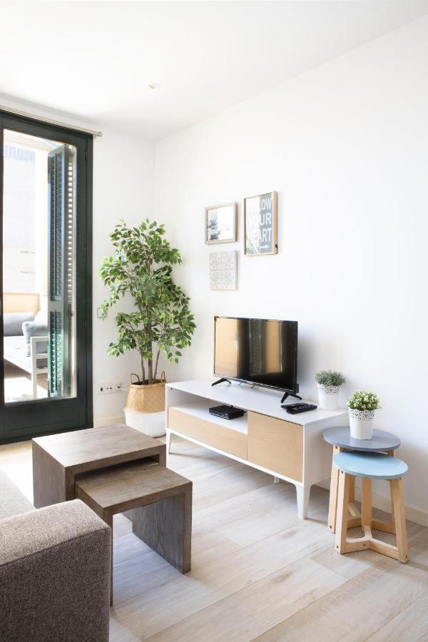 Urban Suites Sitges Apartments Екстер'єр фото