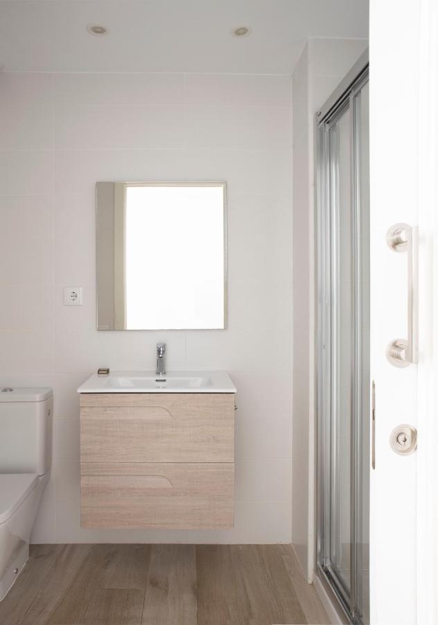 Urban Suites Sitges Apartments Екстер'єр фото