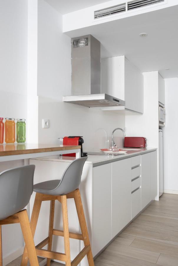 Urban Suites Sitges Apartments Екстер'єр фото