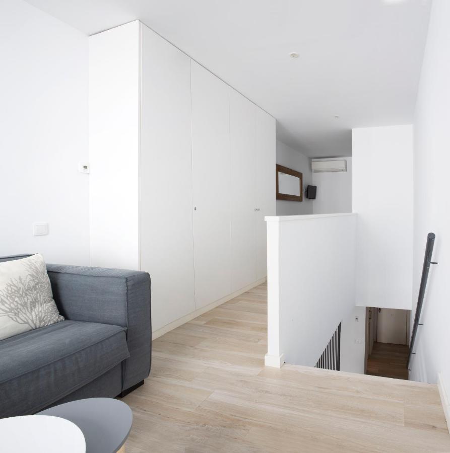 Urban Suites Sitges Apartments Екстер'єр фото